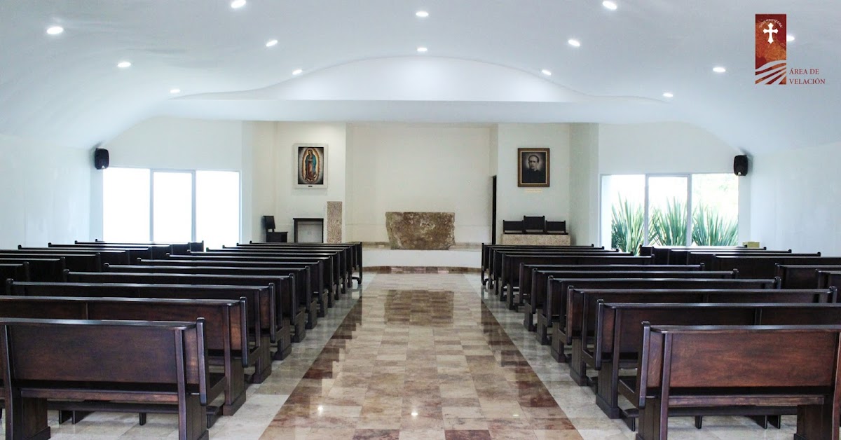 Funeraria Capilla San Jose Maria de Yermo y Parres, y Columbario