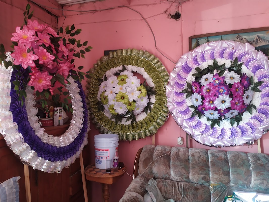 Funeraria Coronas para difuntos ENRIQUITOS