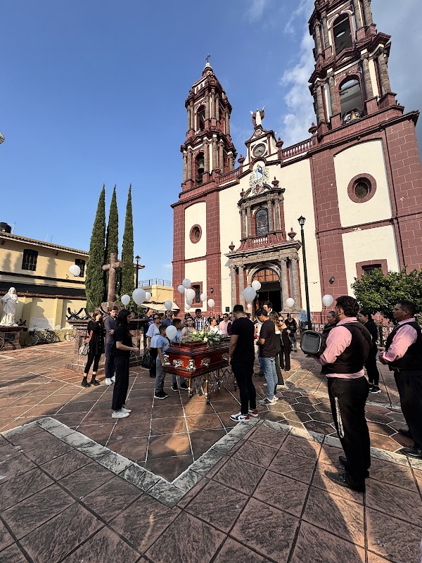 Funeraria Funerales Providencia Cojumatlán