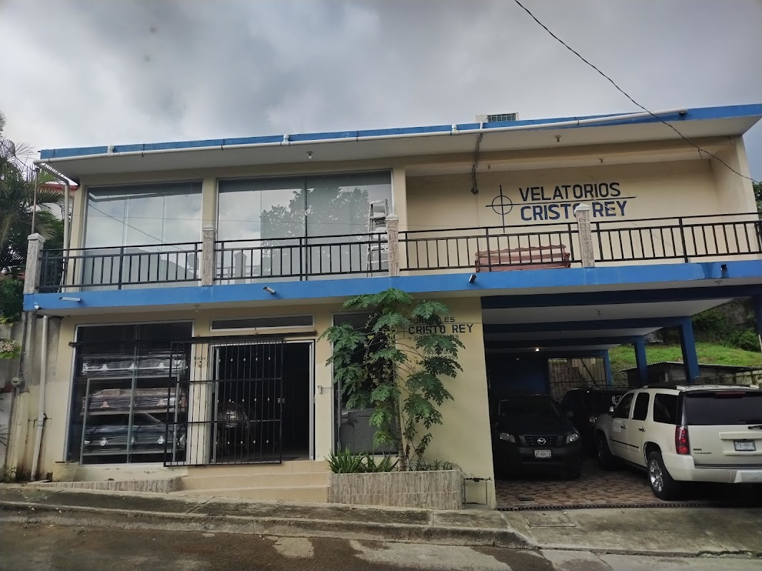 Funeraria Funerales y Crem. Cristo Rey