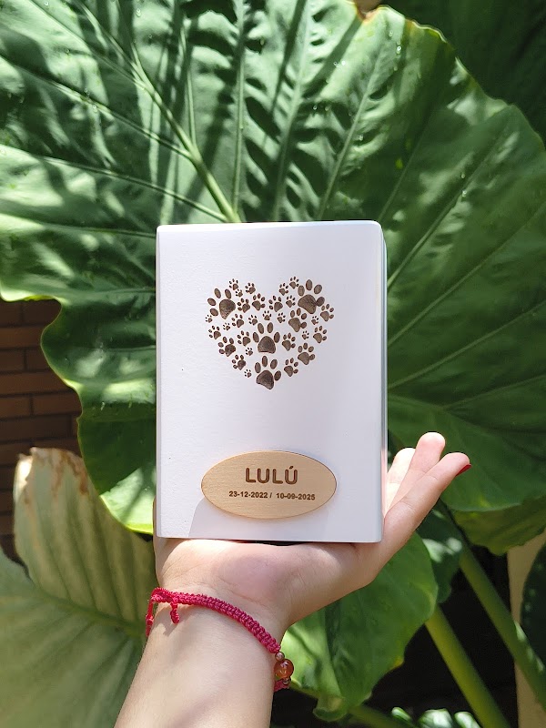 Funeraria Huellas en el Corazón Crematorio de Mascotas