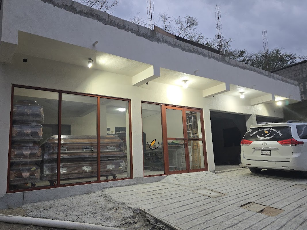 Funeraria Saráoz Dosal servicios funerarios