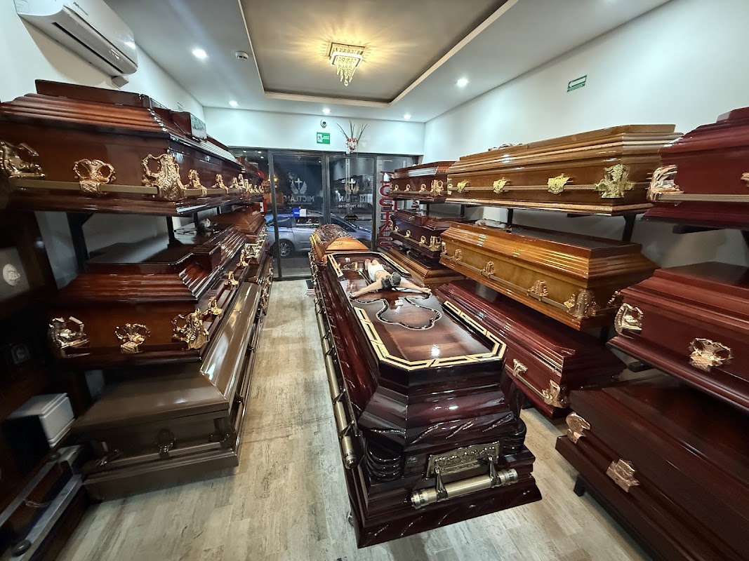 Funeraria Servicios Funerarios MICTLÁN / LA LEGUA